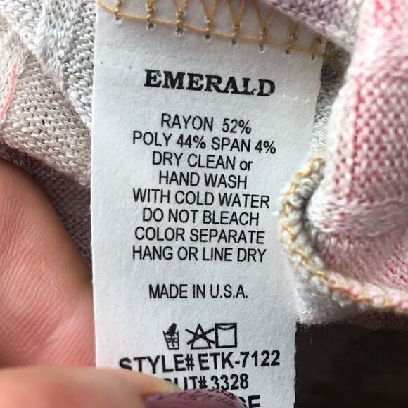 New coral pink multi ombré striped v-neck - Picture 5 of 6